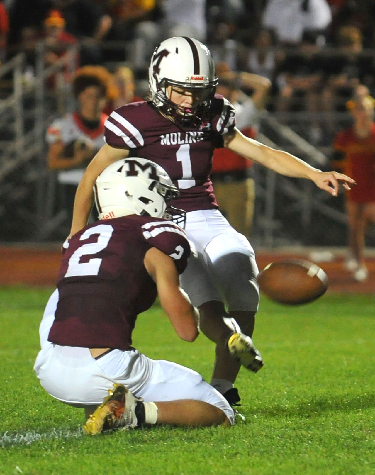 091721-qc-spt-rocky-moline fball-1046